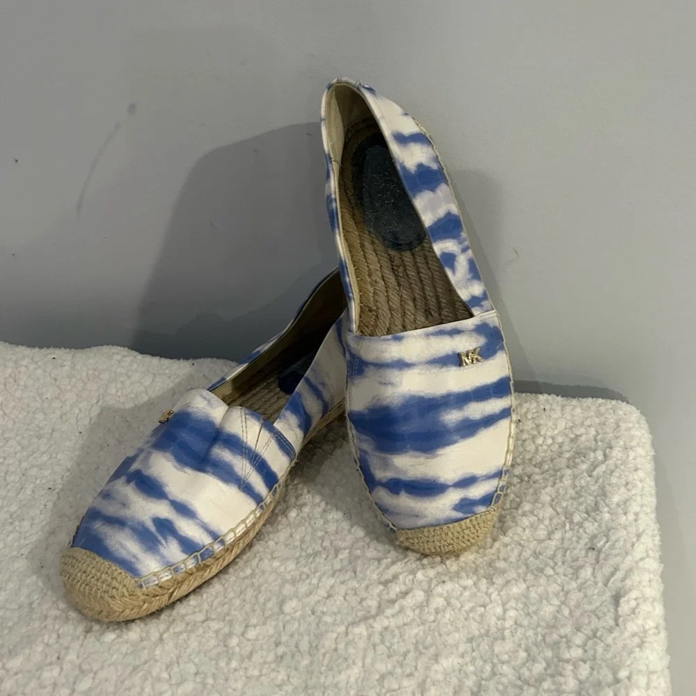 Michael Kors Women's Sz 5 Kendrick Espadrille Slip On Flats Blue White Tie Dye